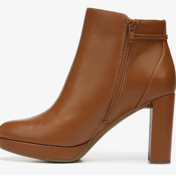 Naturalizer Berri Bootie (WIDE) - Picture 11 of 12